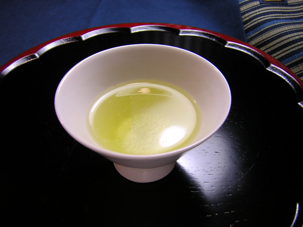 日本茶の特徴はなんですか？